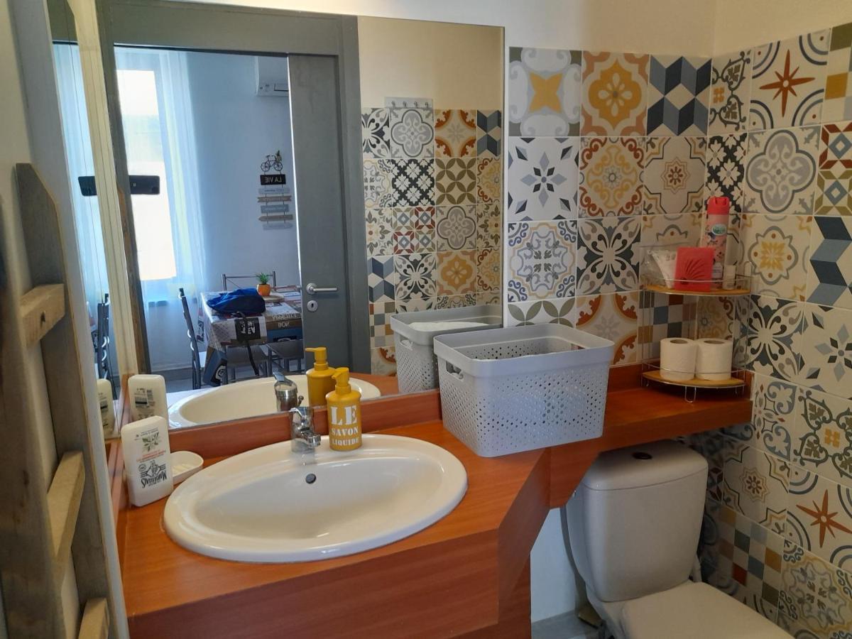 Studio Mirabeau Les Halles 15M2 Climatisation Apartman Narbonne Kültér fotó